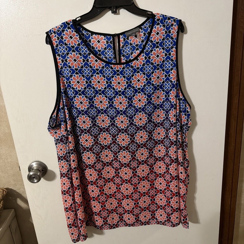 Vince Camuto Geometric Floral Sleeveless Blouse Coral Navy Size 3X